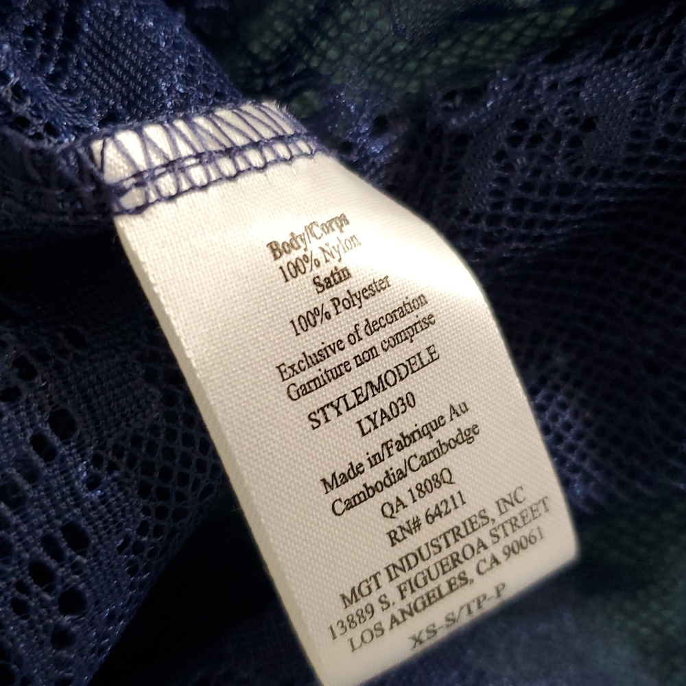 Elegant Blue Lace Robe XS/S - Picture 4 of 7